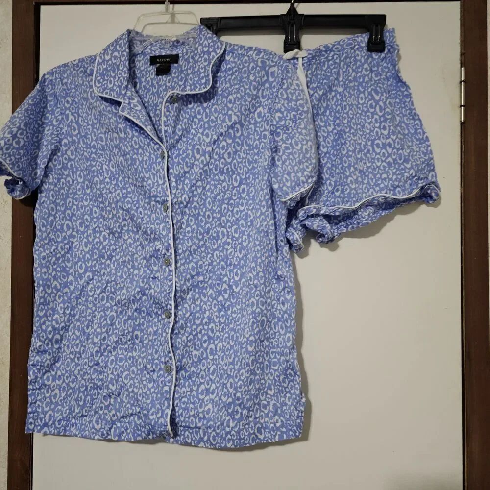 Natori Blue White Animal Print Leopard Pajama Set Shorts Short Sleeve Women's XS